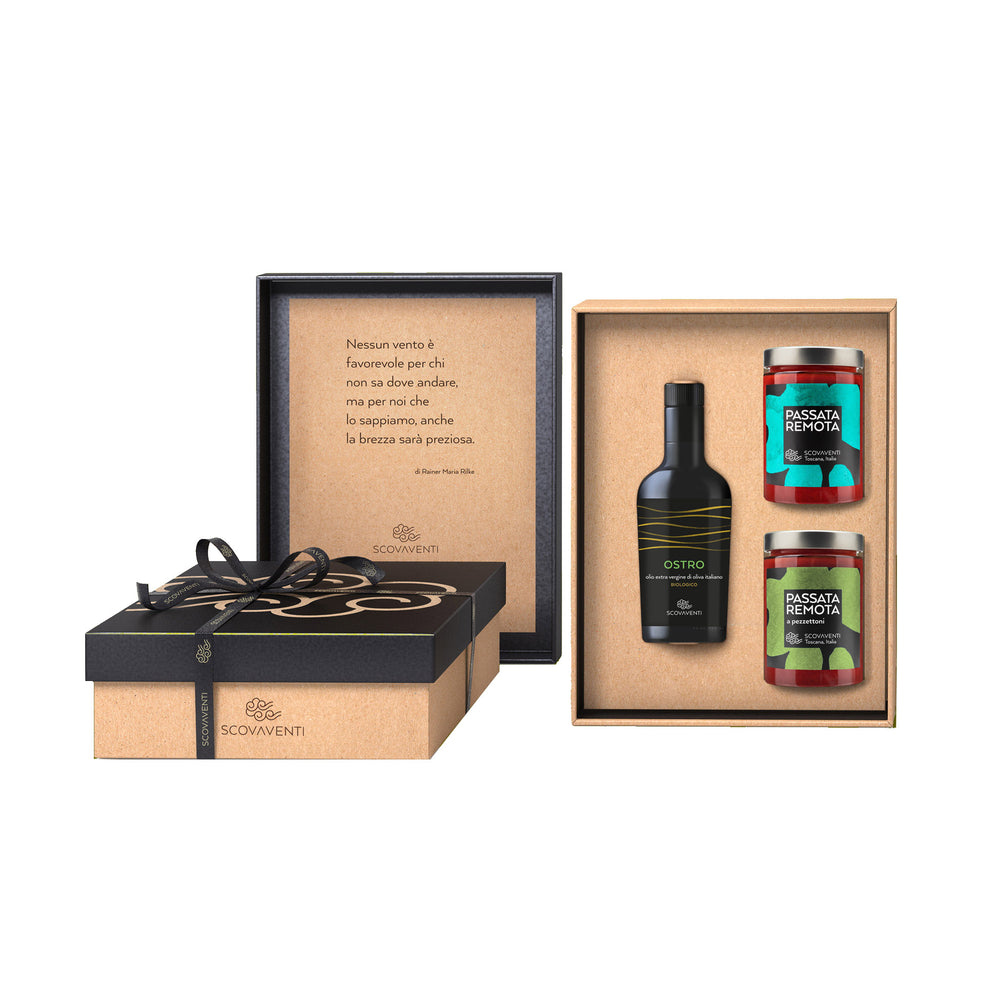 Gift Box of Organic Extra Virgin Olive Oil and Tomato sauces